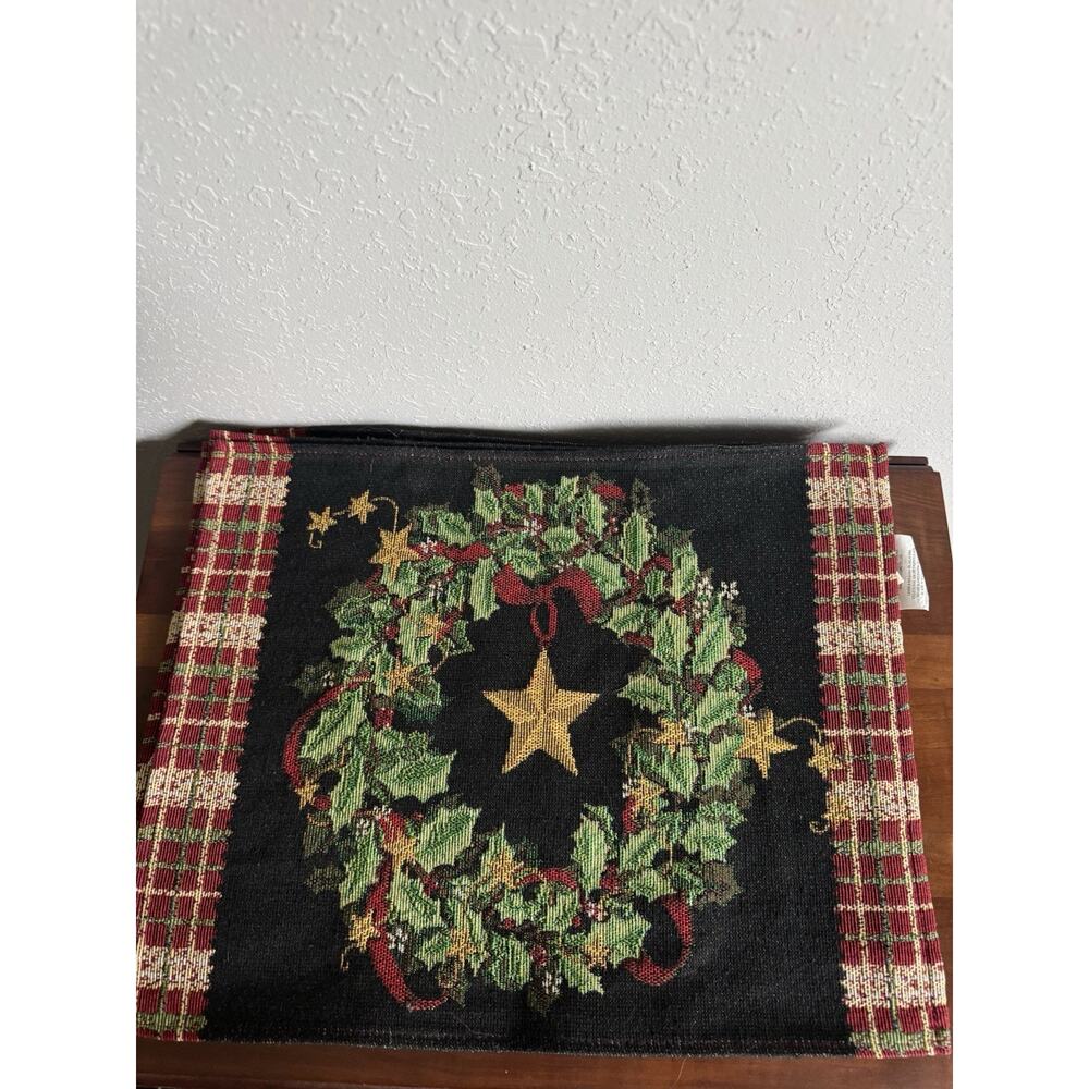Set 4 Woven Tapestry CHRISTMAS TABLE Placemats Wreath Holiday Home 18”x13” Vtg